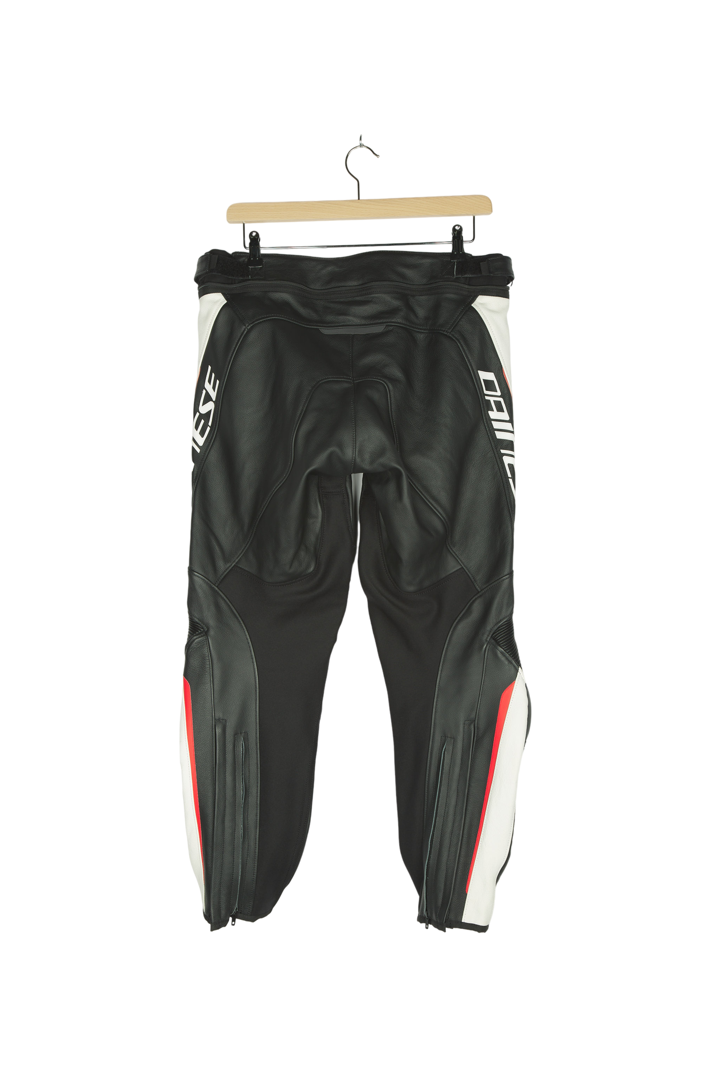 Delta 3 Lederhose